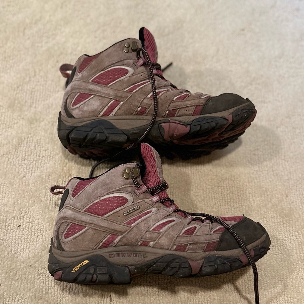 Merrell Moab 2 Waterproof Women’s Hiking Boots